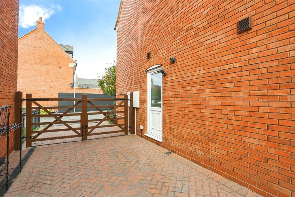 Additional image 21 of 4 bed detached house for saleSaxby Drive, Syston, Leicester, Leicestershire LE7