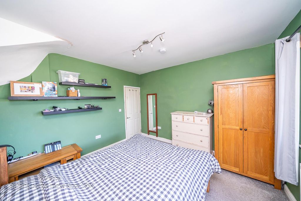 Additional image 15 of 4 bed semi-detached house for saleCoppice Lane, Cheslyn Hay, Walsall WS6