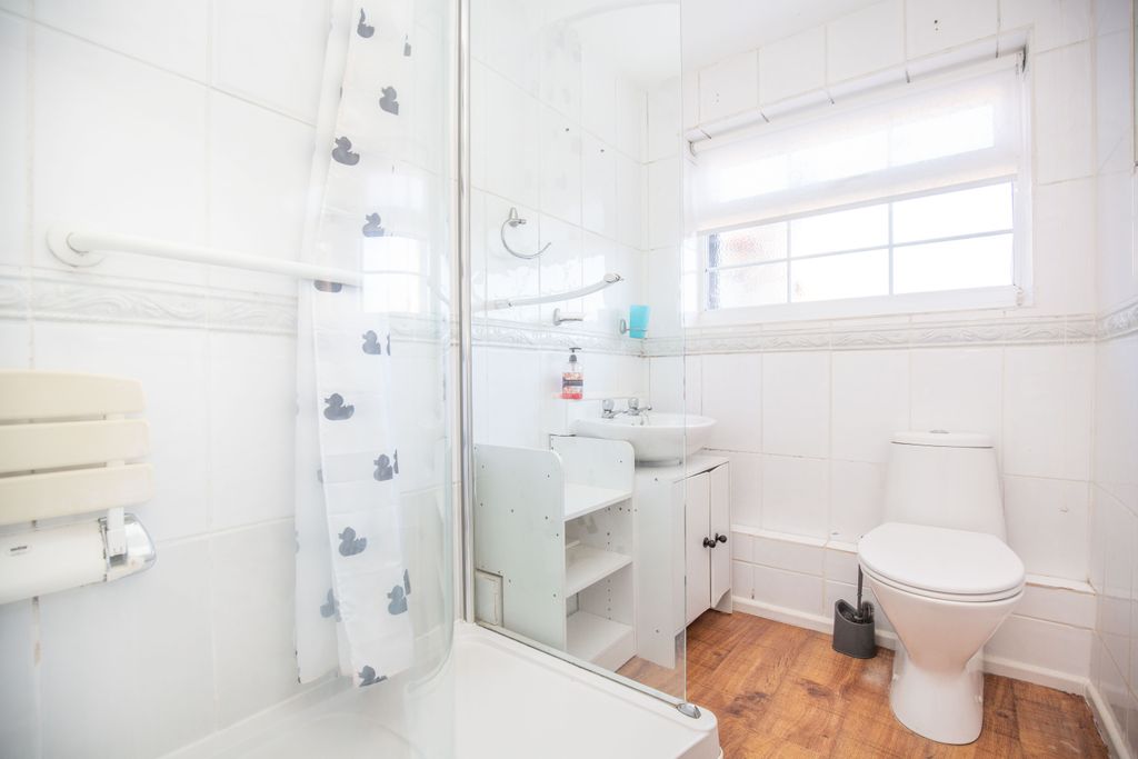 Additional image 8 of 3 bed semi-detached house for saleWigford Road, Dosthill, Tamworth B77