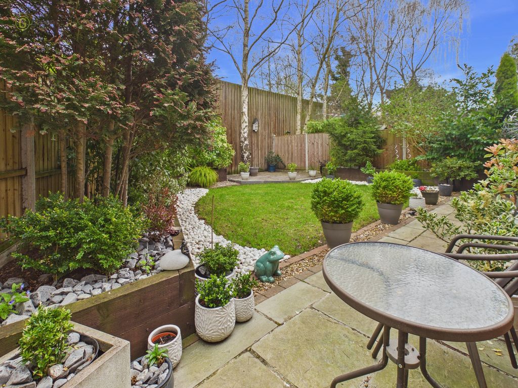 Additional image 28 of 5 bed town house for saleBarlow Avenue, Glascote, Tamworth B77