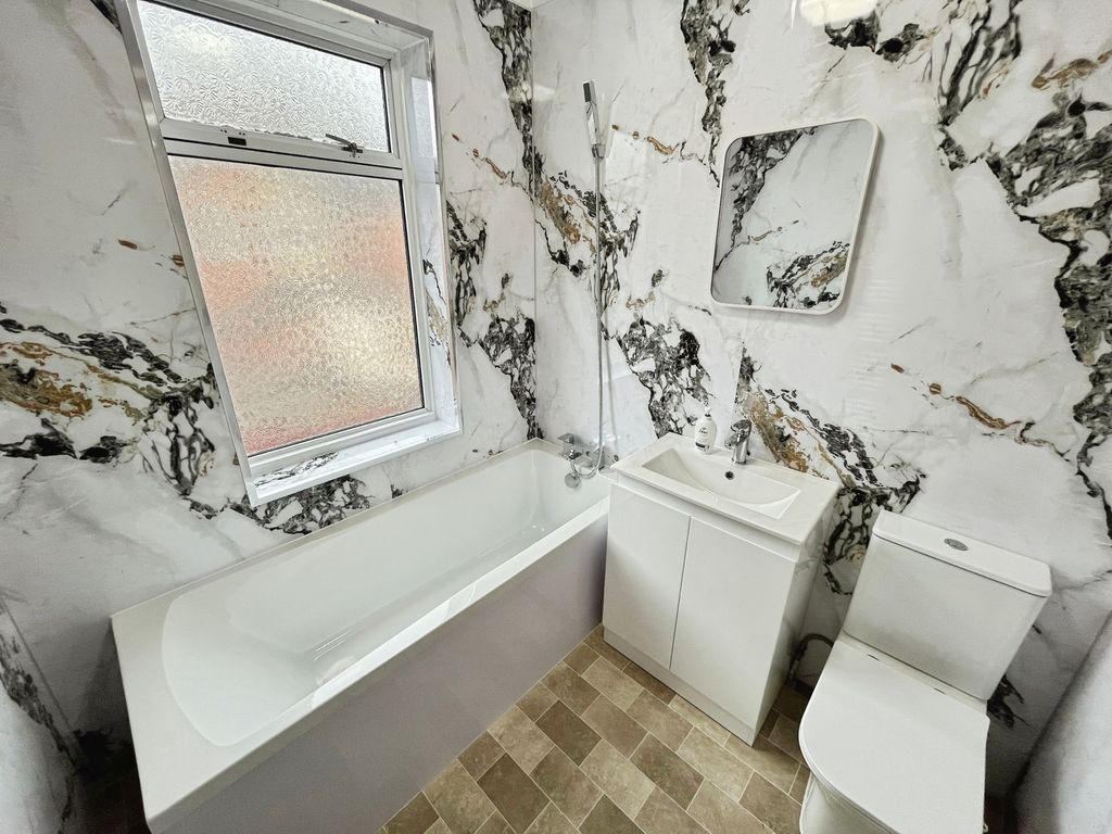 Additional image 9 of 2 bed terraced house for saleWoodland Road, Leicester, Leicestershire LE5