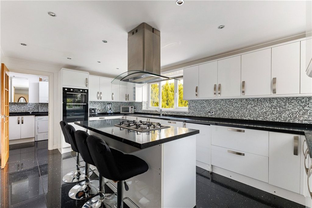 Additional image 3 of 3 bed detached house for saleEastsands, Burbage, Marlborough, Wiltshire SN8