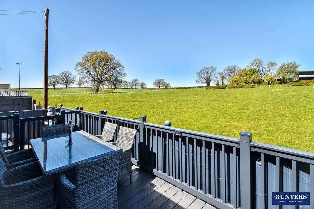 Additional image 12 of 2 bed mobile/park home for saleTheddingworth Road, Lubenham, Market Harborough LE16