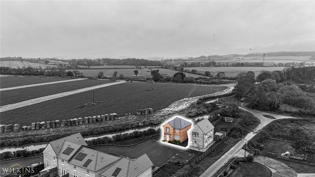 Additional image 36 of 4 bed detached house for saleDashwood Close, Tamworth, Staffordshire B78