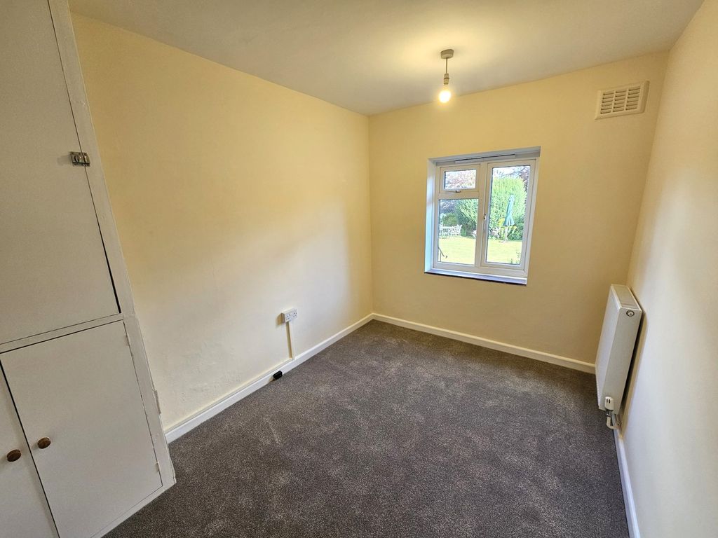 Additional image 5 of 2 bed flat for saleBourne Avenue, Salisbury, Wiltshire SP1
