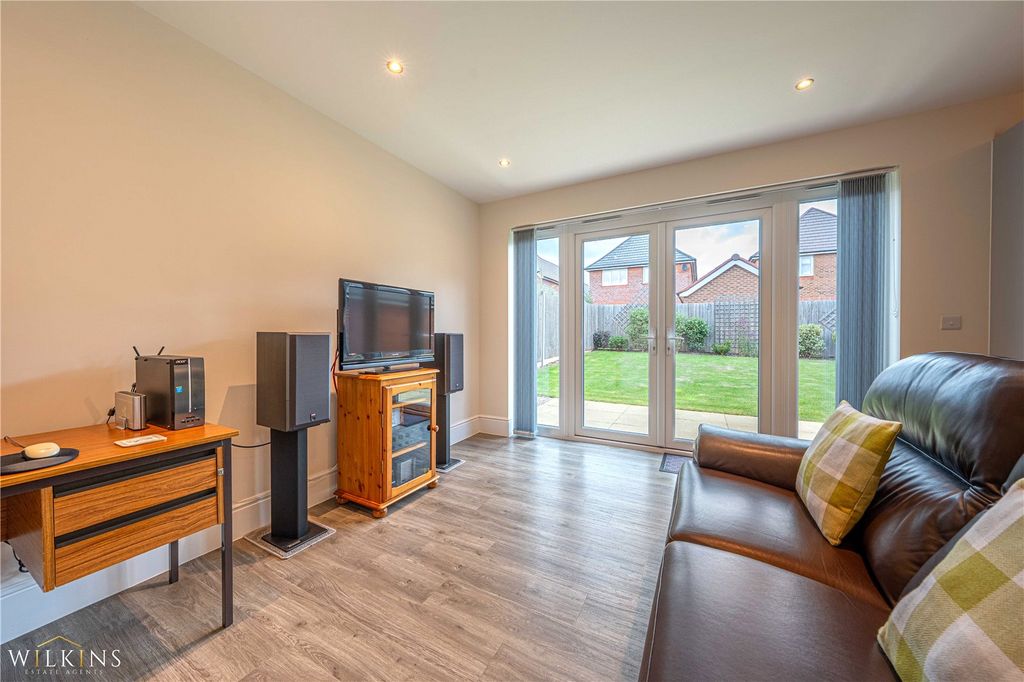 Additional image 7 of 3 bed detached house for saleHadrian Way, Nuneaton, Warwickshire CV11