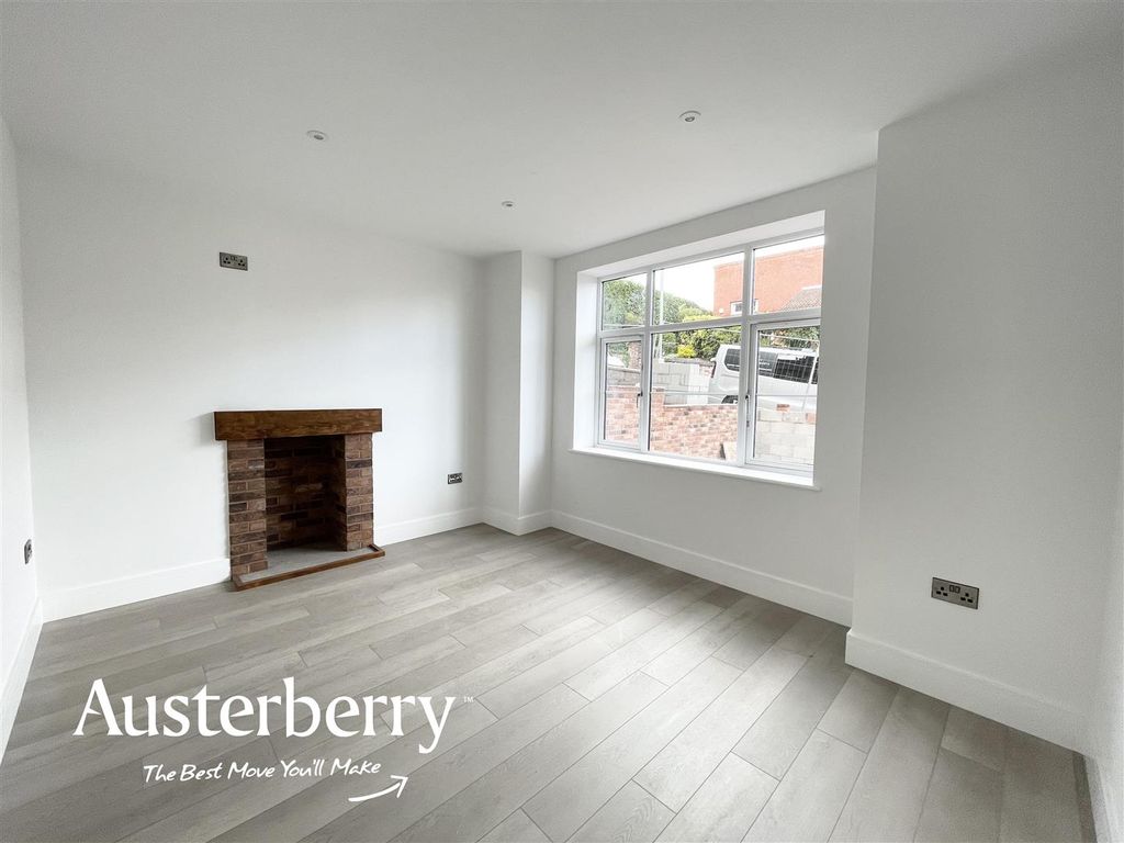 Additional image 5 of 4 bed detached house for saleGladstone Place, Penkhull, Stoke On Trent ST4