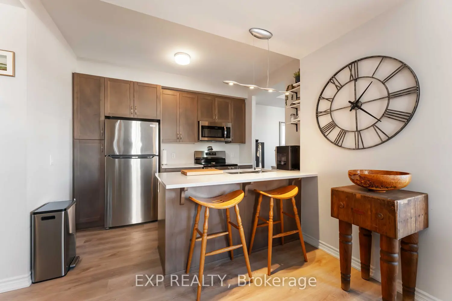 Additional image 7 of 1350 Hemlock Road 505