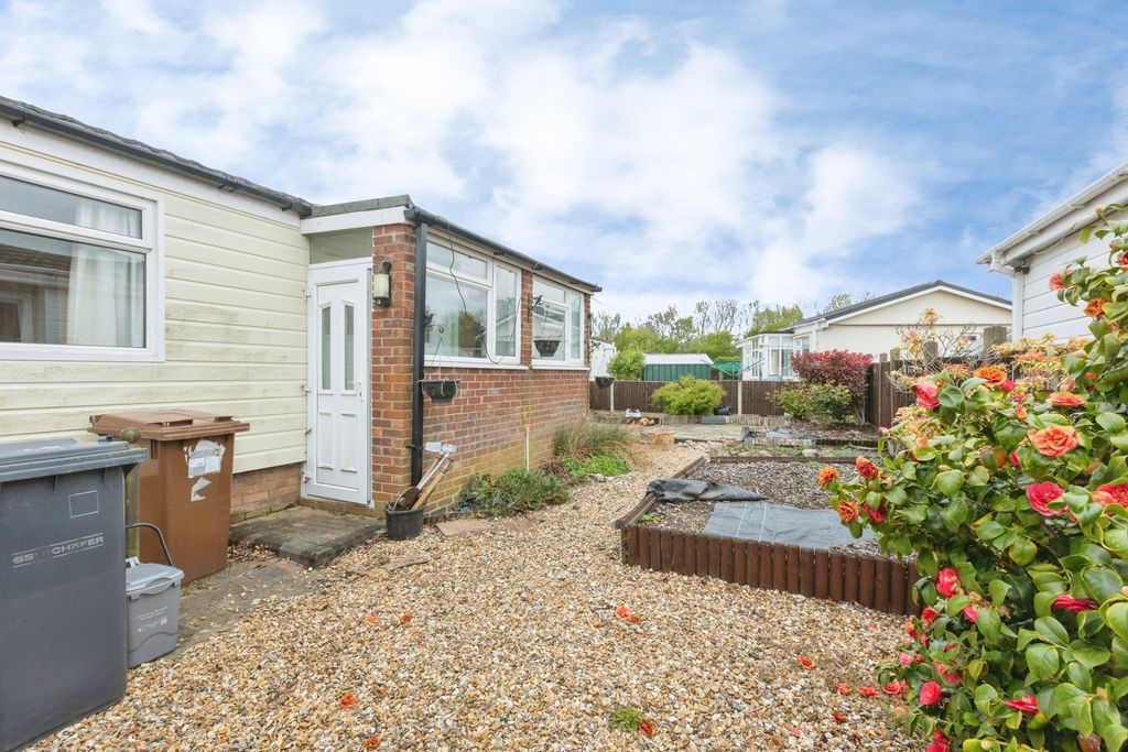 Additional image 16 of 2 bed property for saleSpringfield Park, Wykin Road, Hinckley, Leicestershire LE10