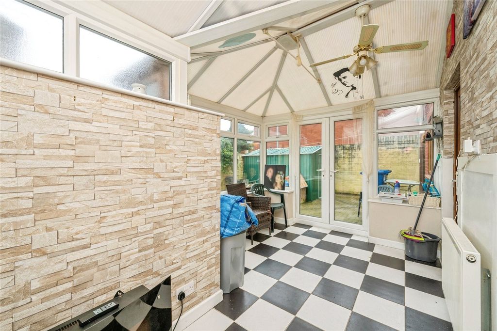 Additional image 11 of 3 bed semi-detached house for saleCalder, Wilnecote, Tamworth, Staffordshire B77