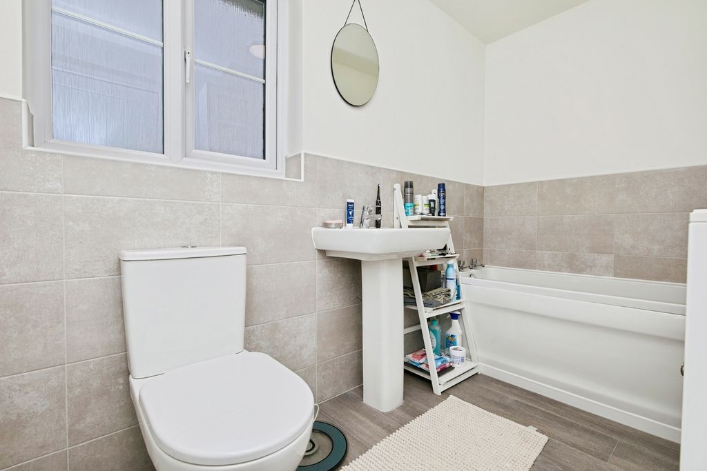 Additional image 17 of 3 bed detached house for saleBarley Road, Burton-On-Trent, Staffordshire DE13
