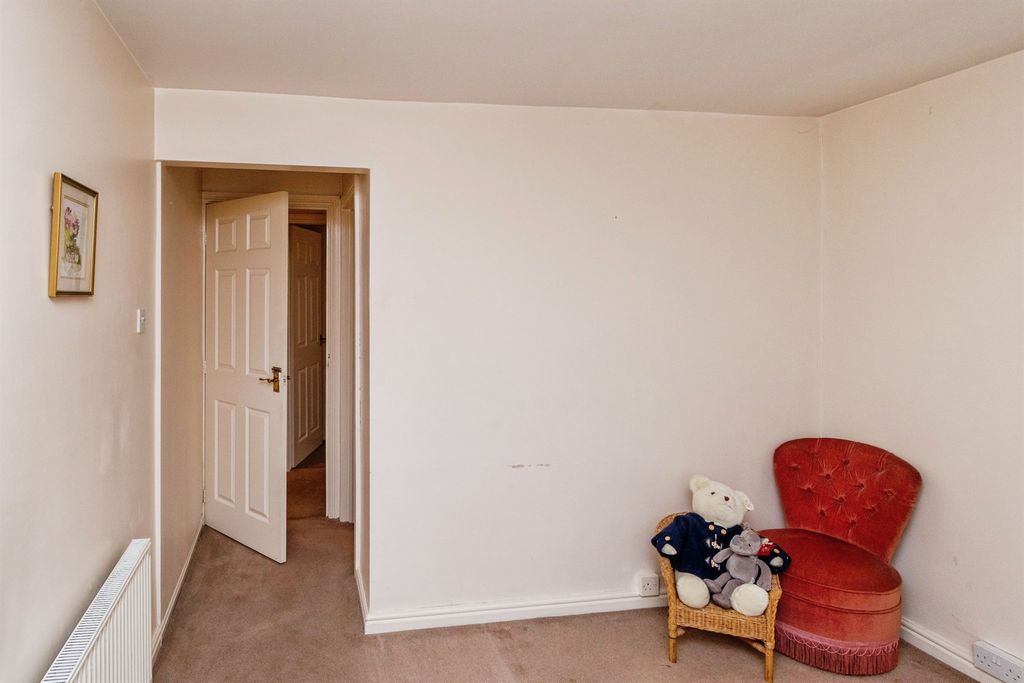 Additional image 14 of 4 bed semi-detached house for saleWestminster Road, Cannock WS11