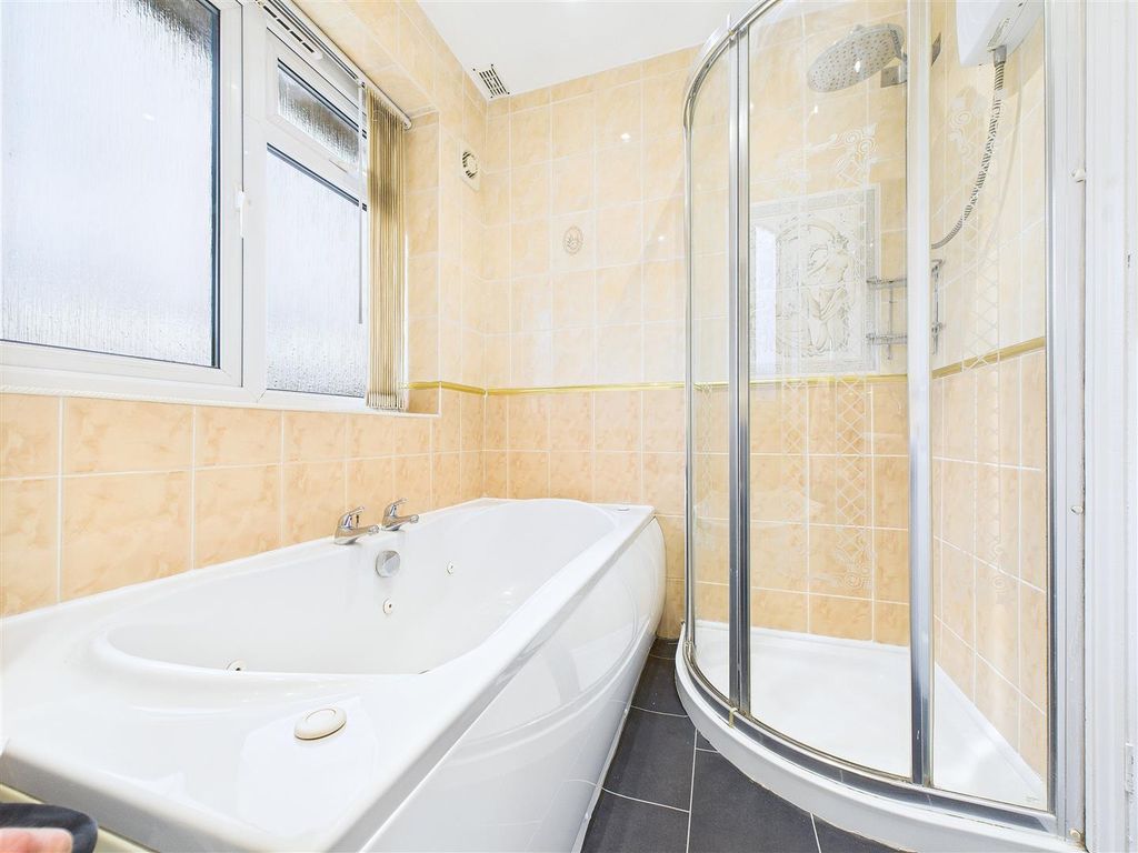 Additional image 24 of 3 bed terraced house for saleGrange Close, Burton Upon Trent DE14