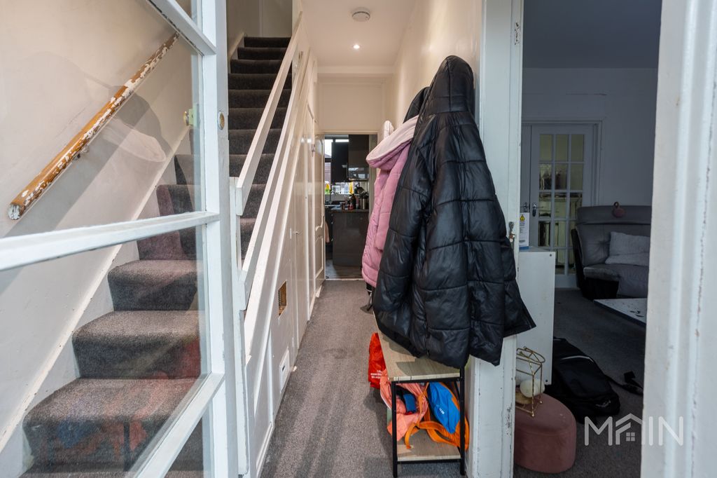 Additional image 8 of 3 bed semi-detached house for saleBryngarth Crescent, Leicester, Leicestershire LE5