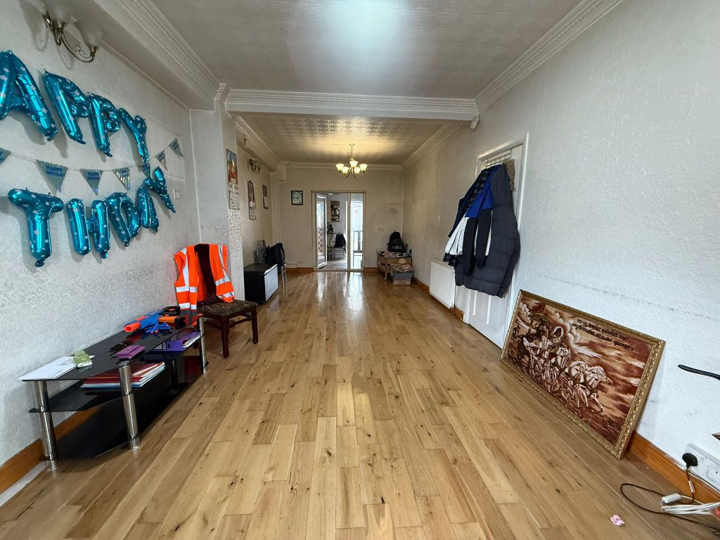 Additional image 2 of 3 bed semi-detached house for saleSt. Ives Road, Leicester LE4