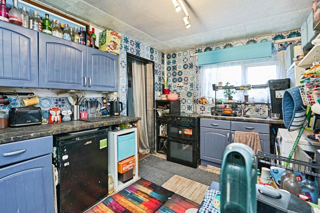 Additional image 4 of 3 bed semi-detached house for saleBull Lane, Wombourne, Wolverhampton WV5