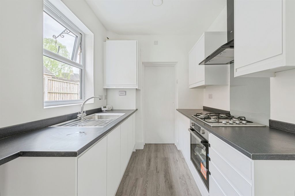 Additional image 6 of 3 bed end terrace house for saleHigh Street, Dosthill, Tamworth B77