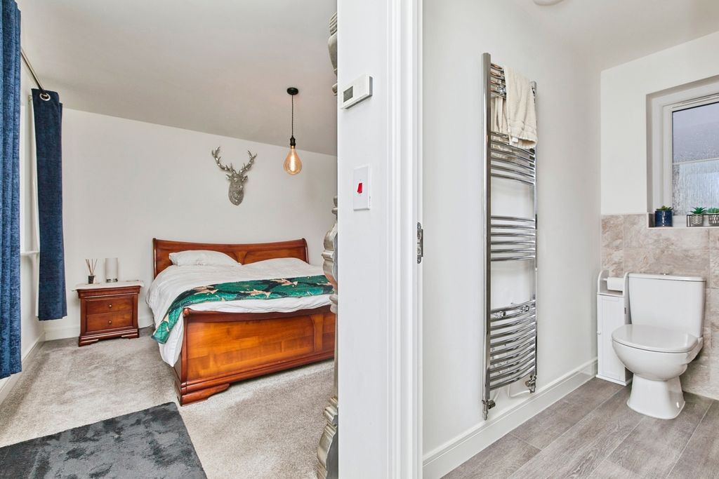 Additional image 13 of 3 bed detached house for saleBarley Road, Burton-On-Trent, Staffordshire DE13