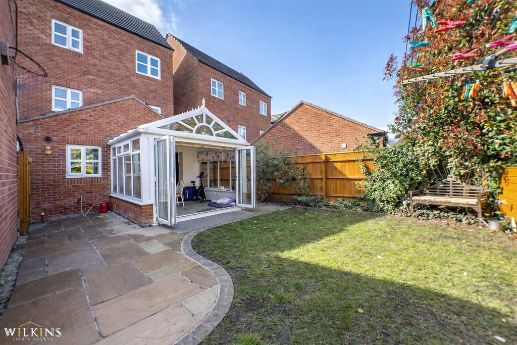 Additional image 28 of 4 bed detached house for saleLowes Drive, Tamworth, Staffordshire B77