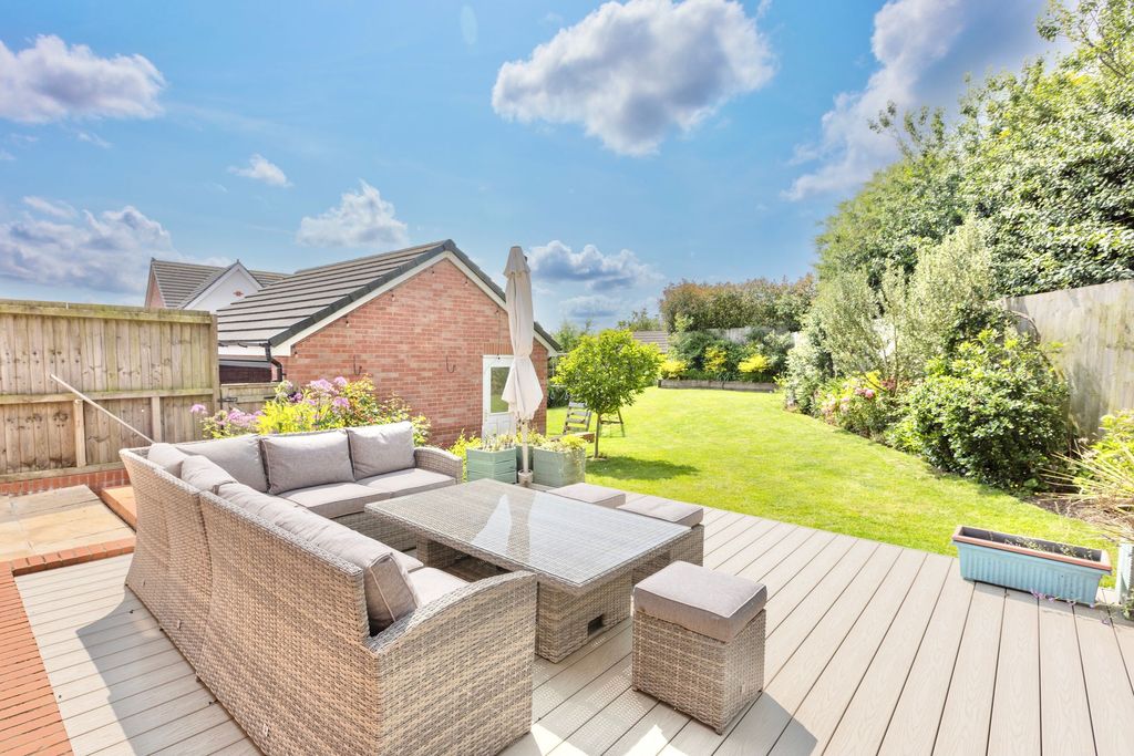 Additional image 4 of 4 bed detached house for saleBriar Gardens, Loggerheads TF9