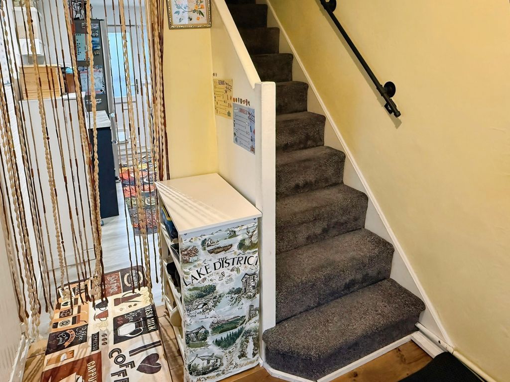 Additional image 5 of 3 bed terraced house for saleBowhill Grove, Thurnby Lodge LE5