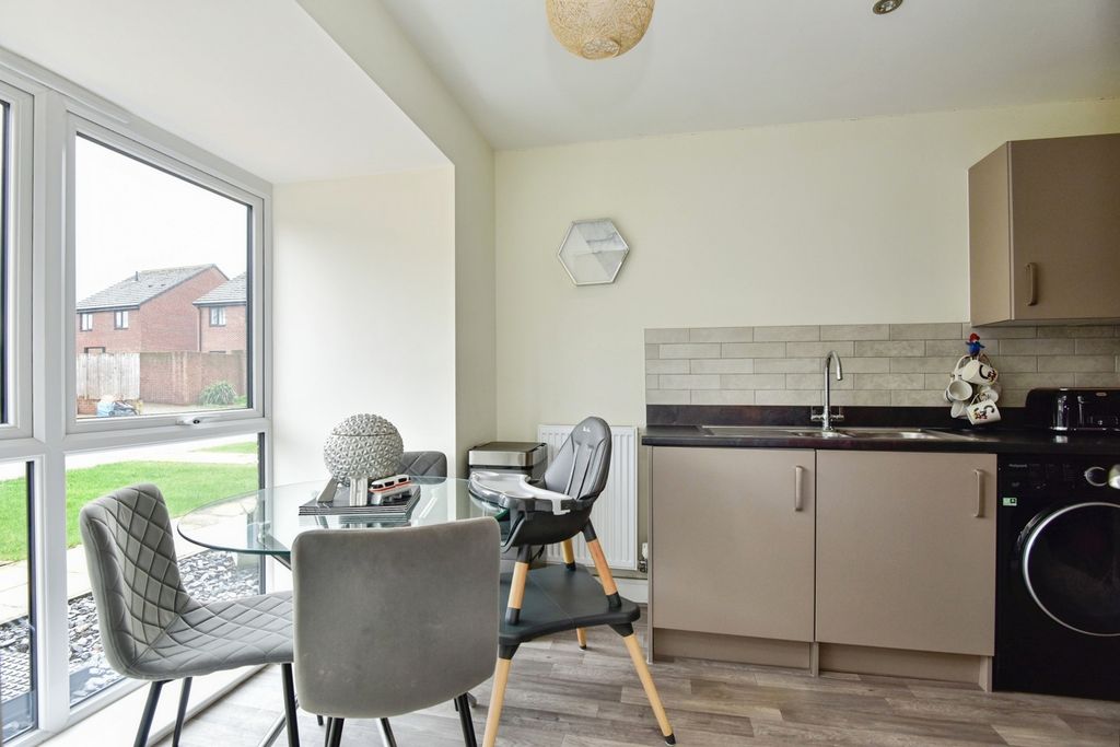 Additional image 8 of 3 bed semi-detached house for saleFell Avenue, Newcastle, Staffordshire ST5