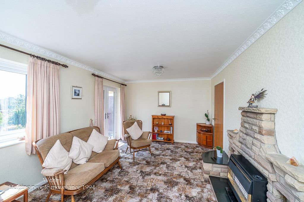 Additional image 9 of 3 bed semi-detached house for saleLittleworth Road, Hednesford, Cannock WS12
