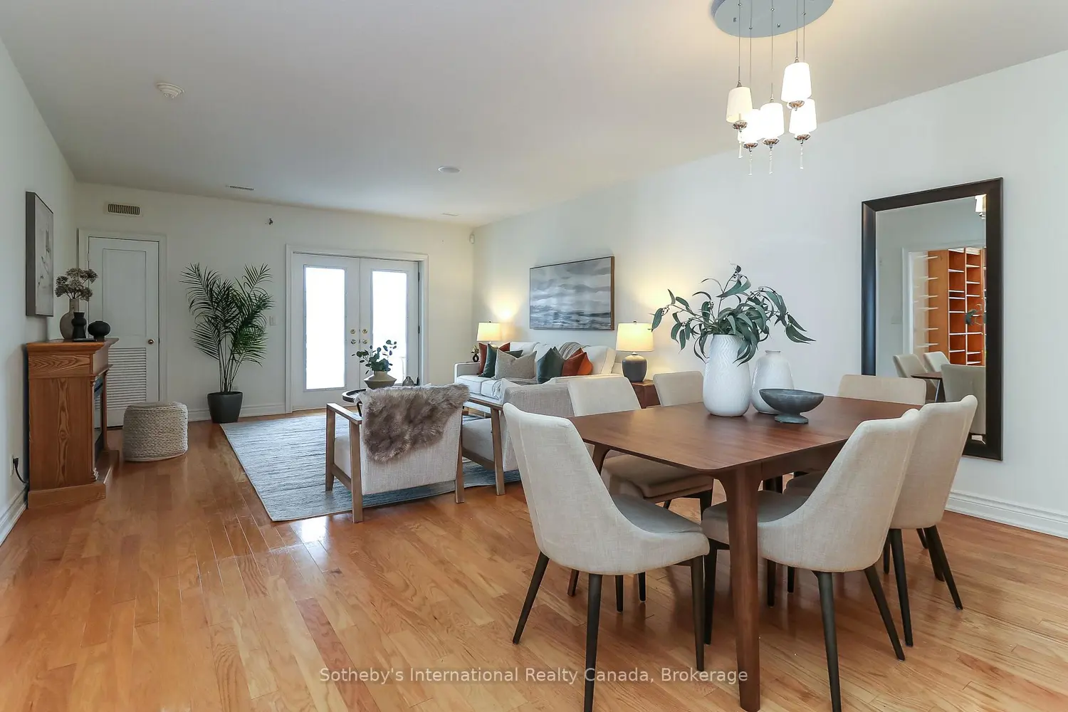25 Beaver Street 308 photo 3