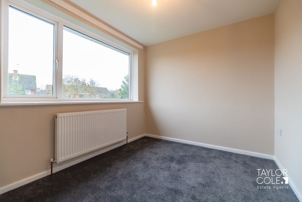 Additional image 20 of 4 bed semi-detached house for saleHighcliffe Road, Tamworth B77