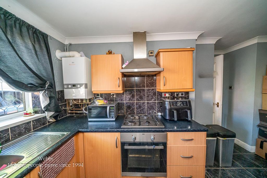 Additional image 7 of 3 bed semi-detached house for saleBilberry Bank, Cannock WS11