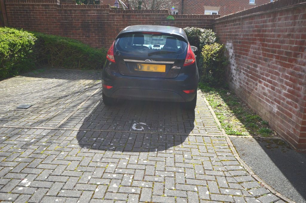 Additional image 10 of 2 bed flat for salePilgrims Way, Laverstock, Salisbury SP1