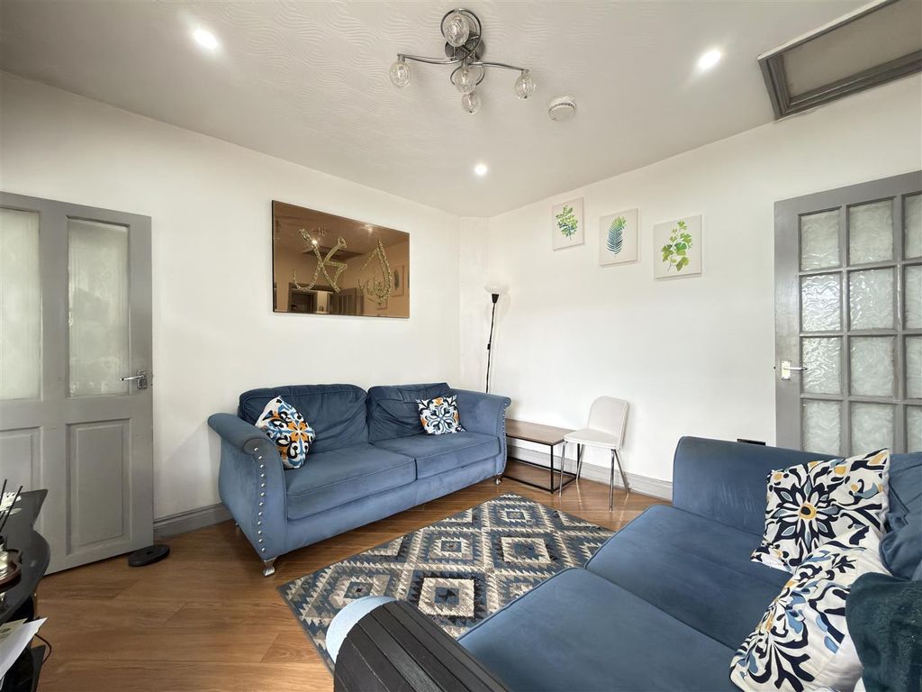 Additional image 4 of 3 bed detached bungalow for saleFairfax Road, Leicester LE4