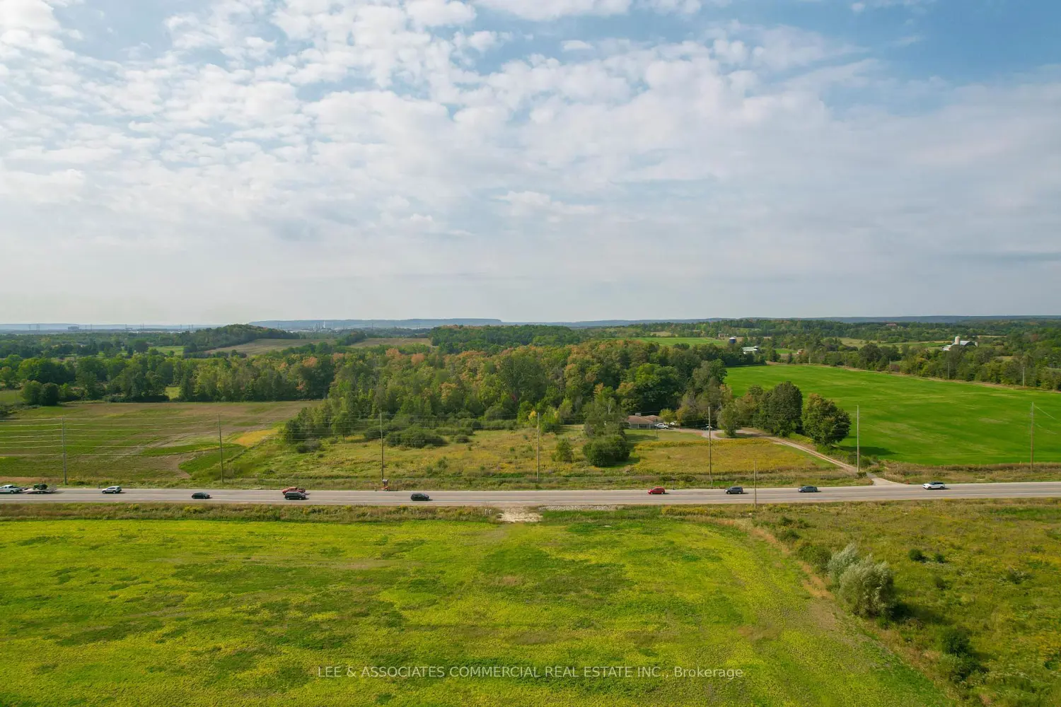 8584 Trafalgar Road photo 3
