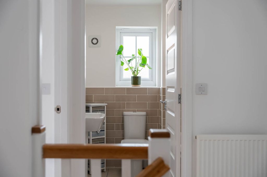 Additional image 13 of 4 bed semi-detached house for saleSummerhill Place, Market Harborough LE16