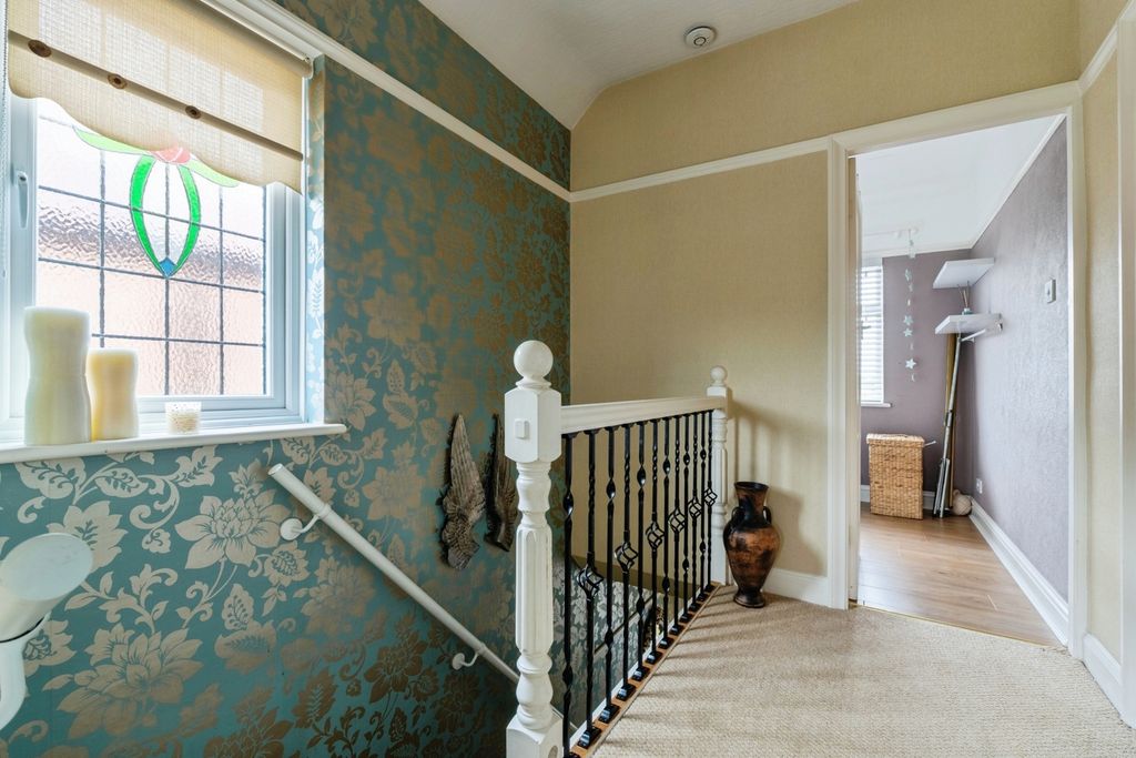 Additional image 21 of 3 bed semi-detached house for saleCliffwood Avenue, Birstall, Leicester, Leicestershire LE4