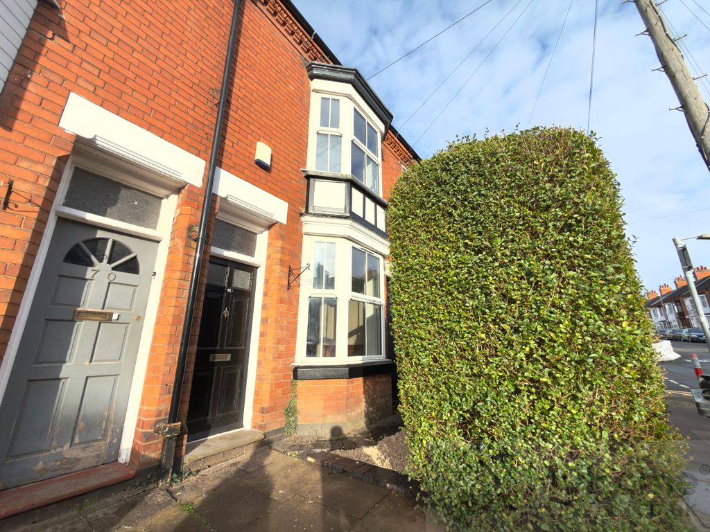 2 bed terraced house for saleHaddenham Road, Leicester LE3