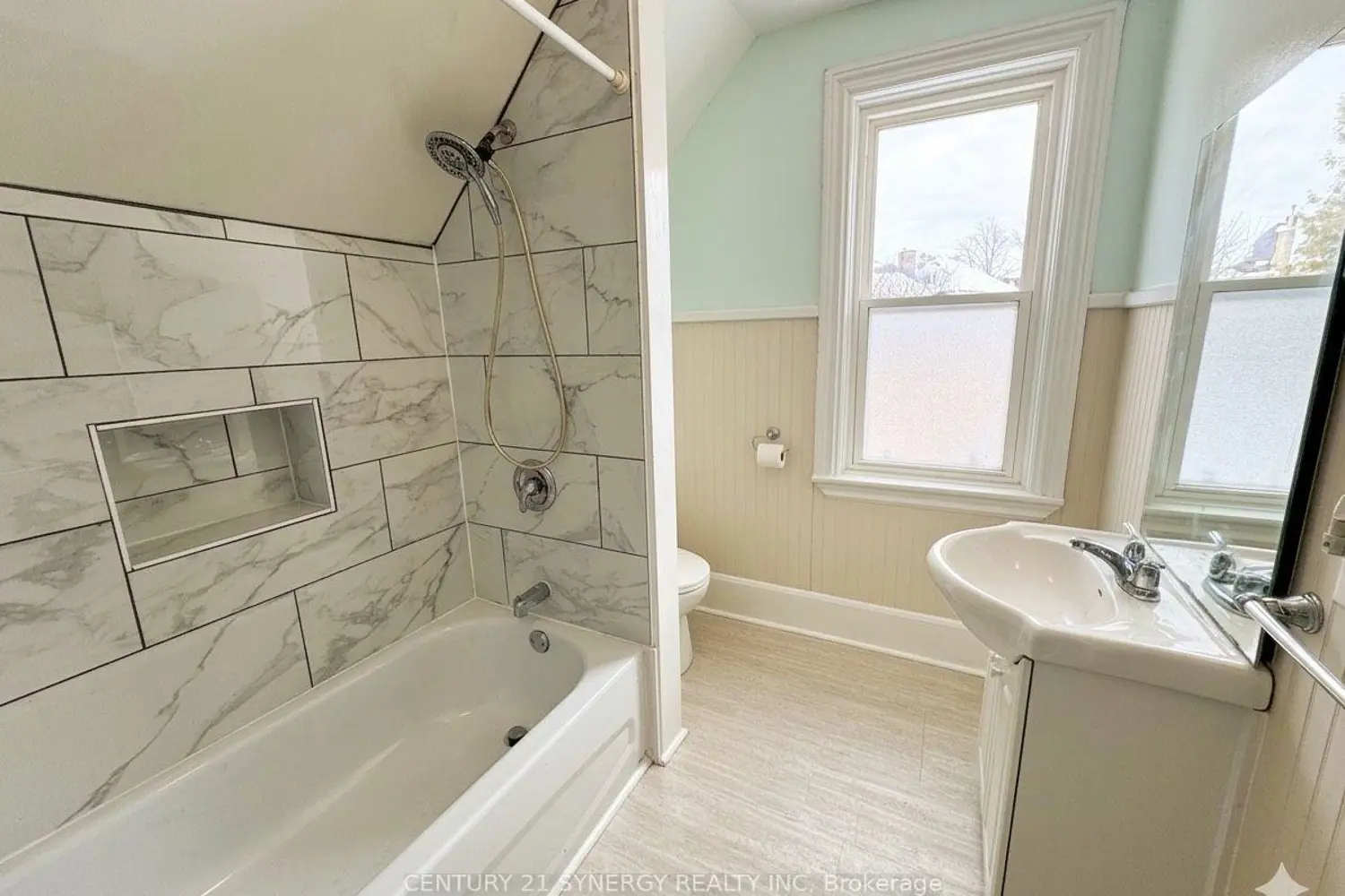 Additional image 10 of 25 Kensington Avenue