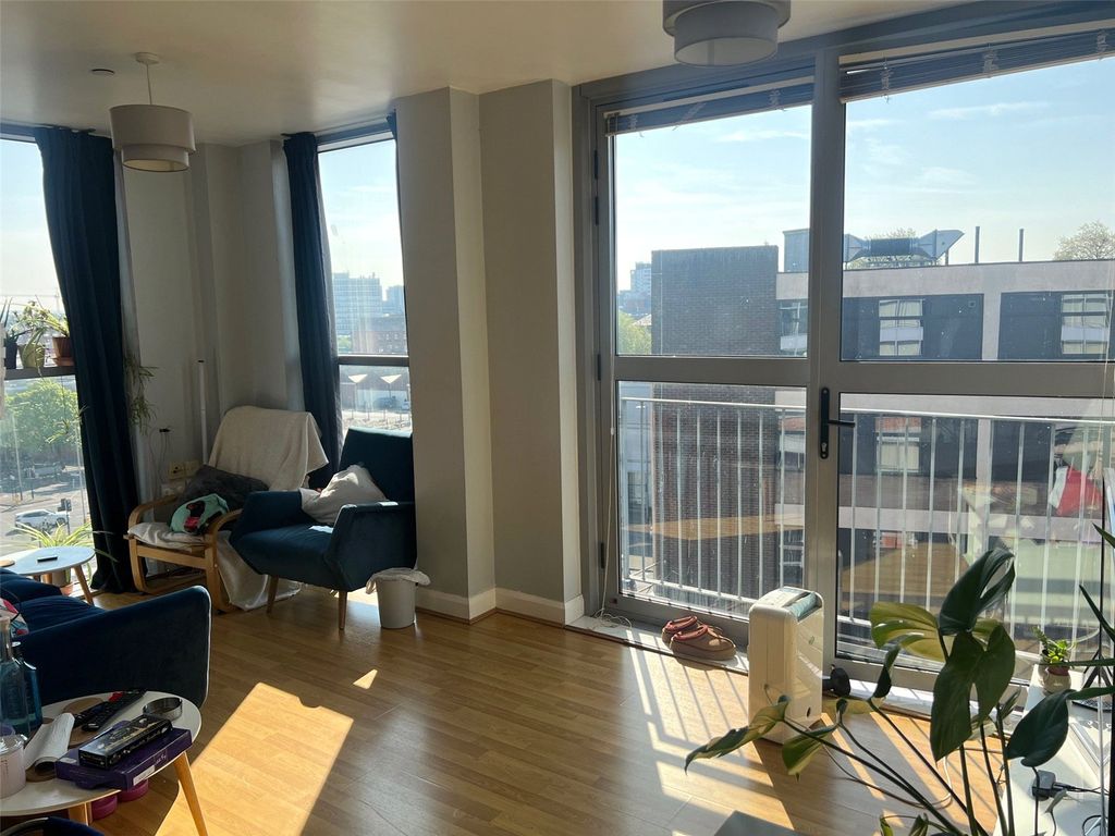 Additional image 3 of 2 bed flat for saleJunior Street, Leicester, Leicestershire LE1