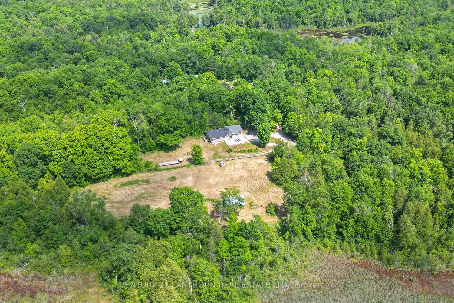 Additional image 15 of 932 Hunt Club Road
