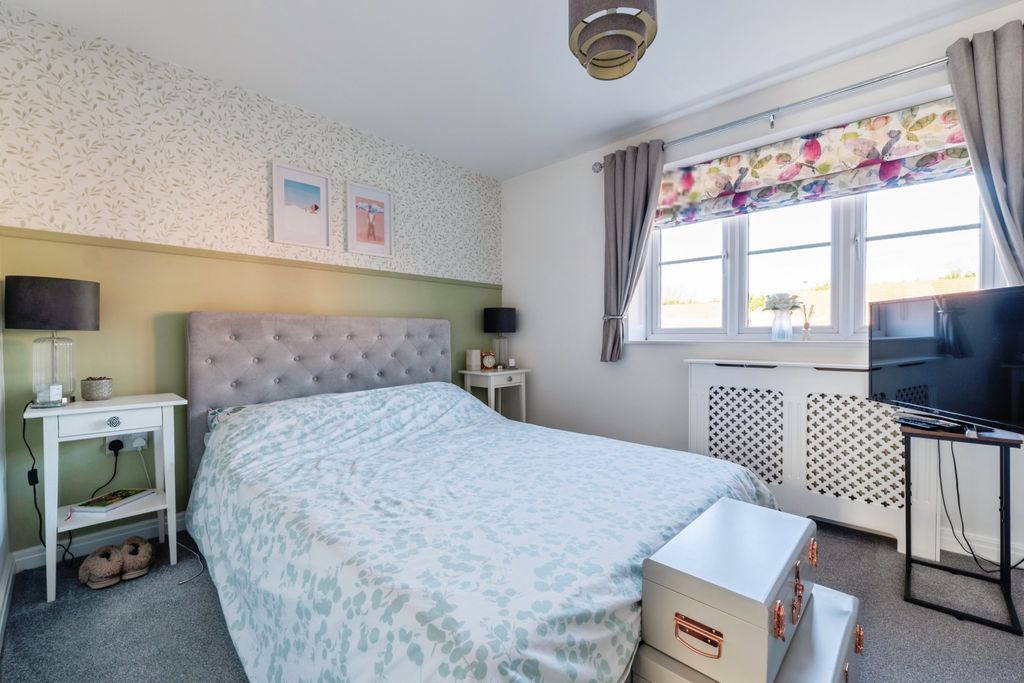 Additional image 9 of 2 bed end terrace house for saleField Edge Drive, Loughborough LE12