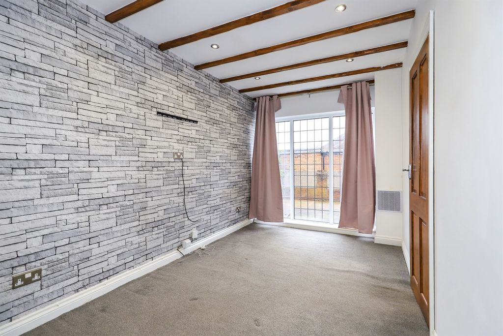 Additional image 5 of 2 bed barn conversion for saleFinchfield Lane, Finchfield, Wolverhampton WV3