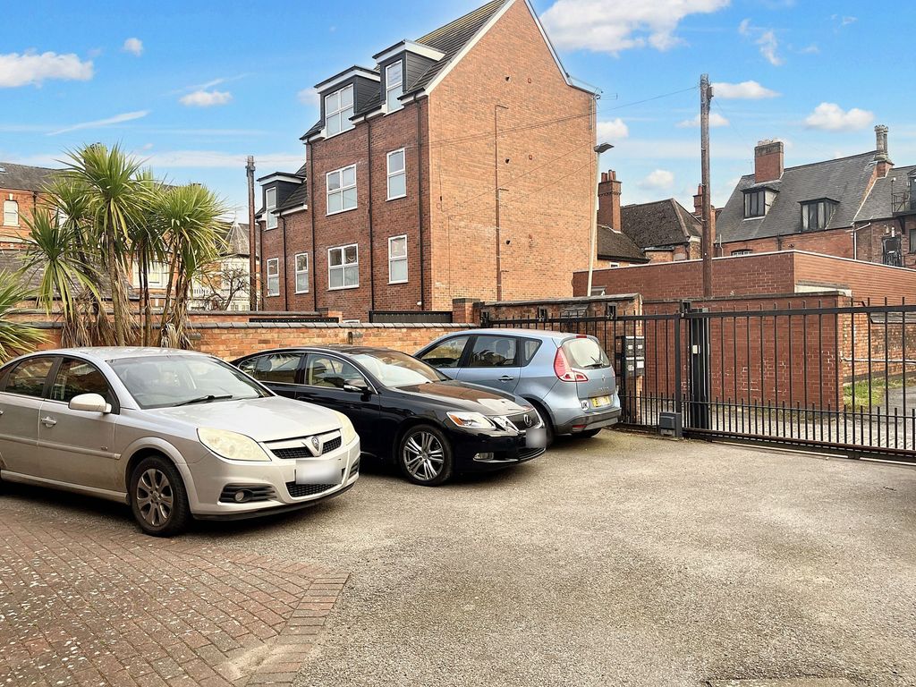 Additional image 19 of 2 bed flat for salePrincess Road East, Leicester LE1