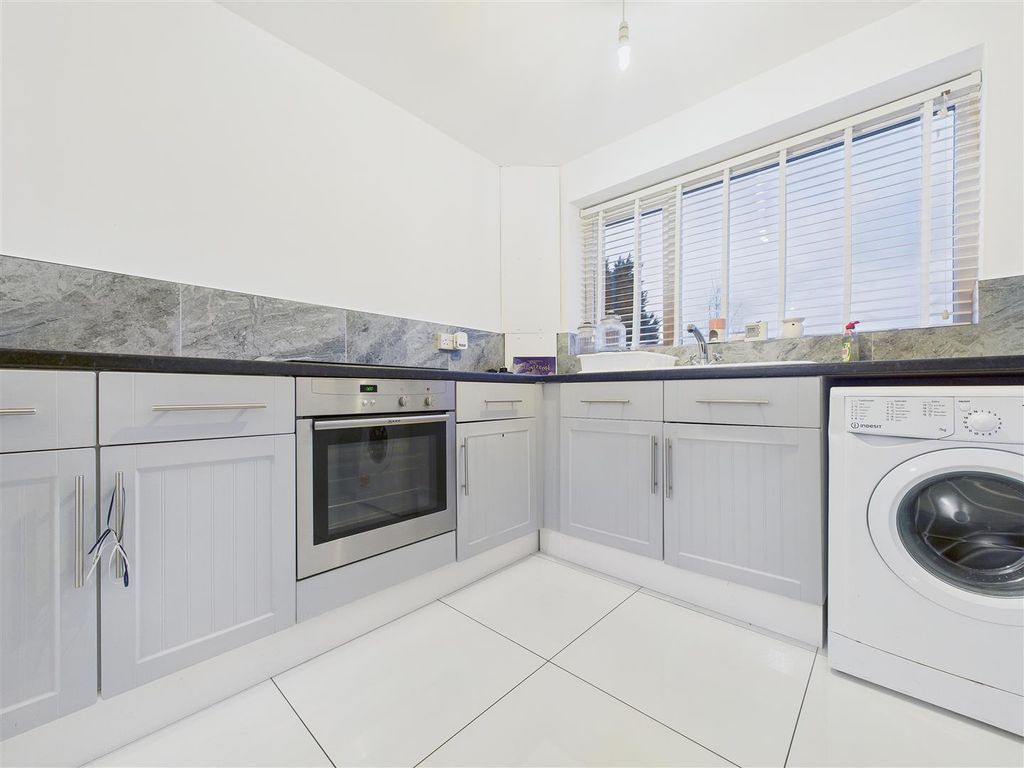 Additional image 8 of 3 bed property for saleChetwynd Close, Rugeley WS15