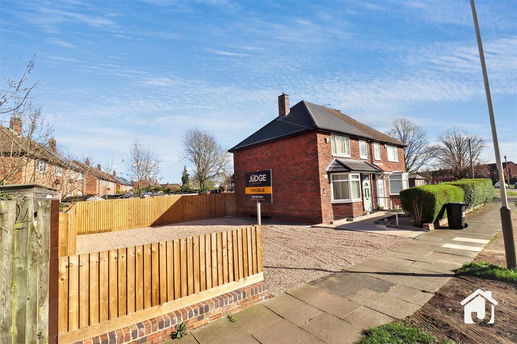 Additional image 2 of 3 bed semi-detached house for saleFalconer Crescent, New Parks, Leicester LE3