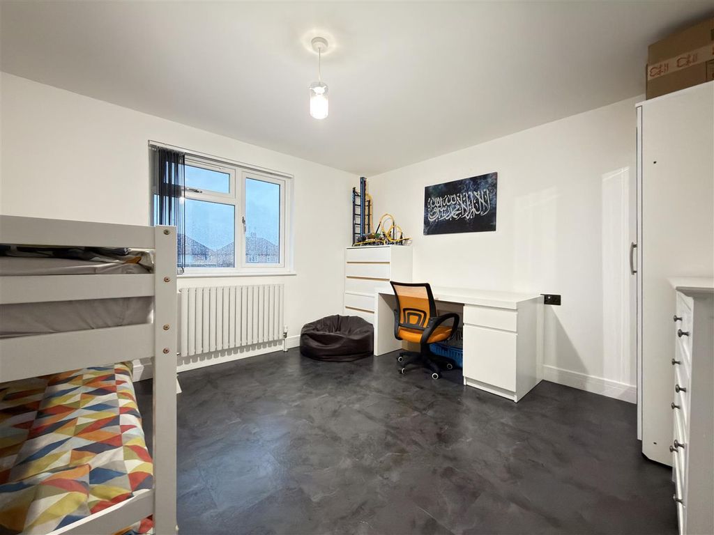 Additional image 20 of 4 bed semi-detached bungalow for saleSt. Ives Road, Leicester LE4