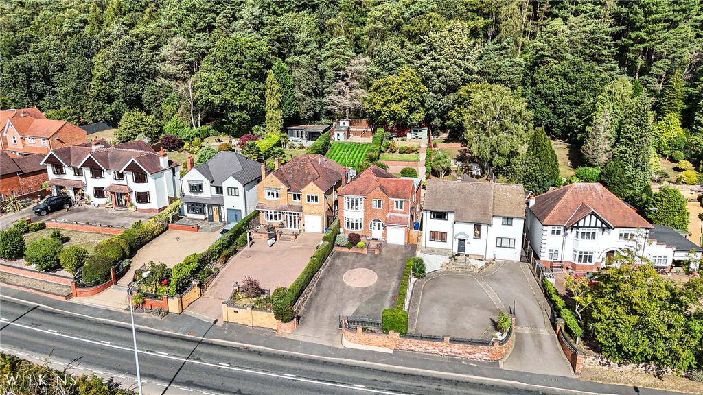 Additional image 47 of 4 bed detached house for saleLichfield Road, Hopwas, Tamworth, Staffordshire B78