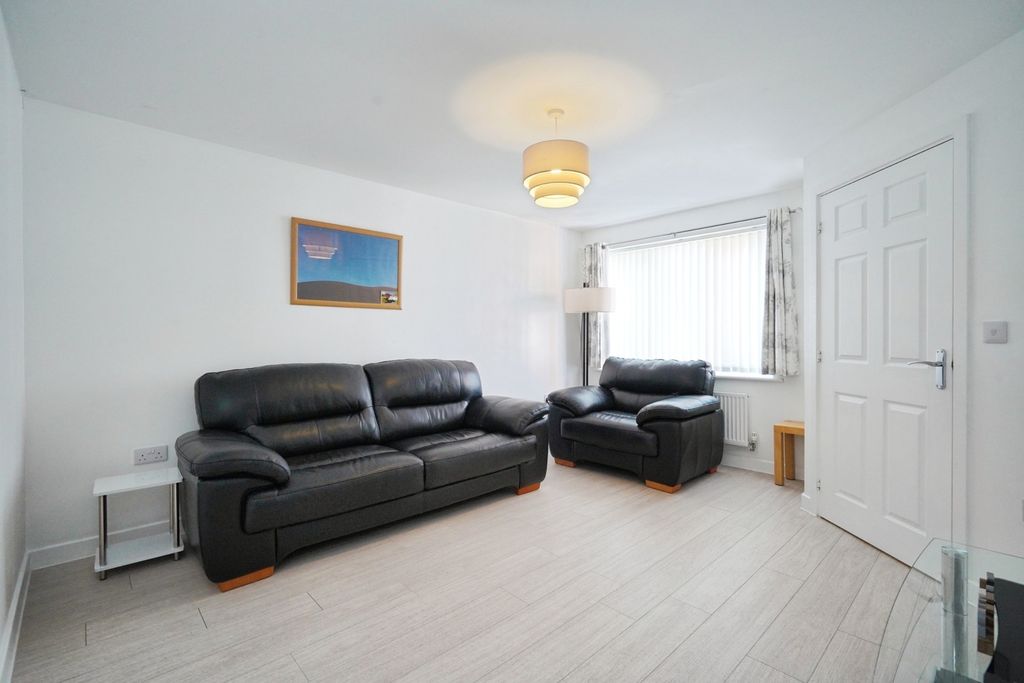 Additional image 13 of 3 bed semi-detached house for saleUpton Drive, Burton-On-Trent, Staffordshire DE14