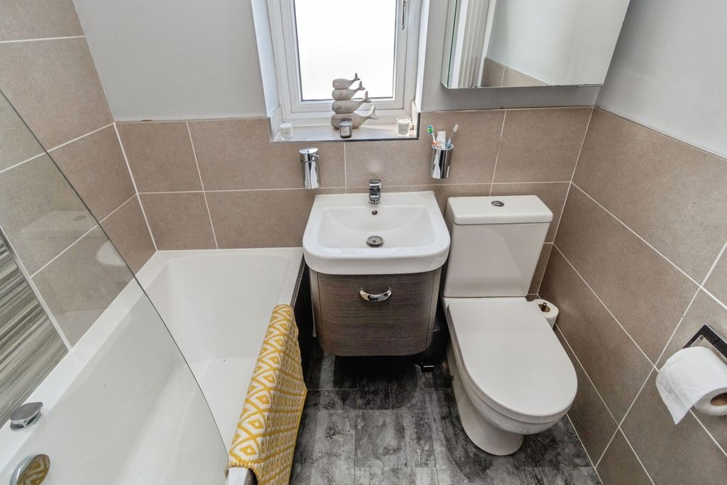 Additional image 19 of 3 bed semi-detached house for saleCorsican Drive, Hednesford, Cannock WS12