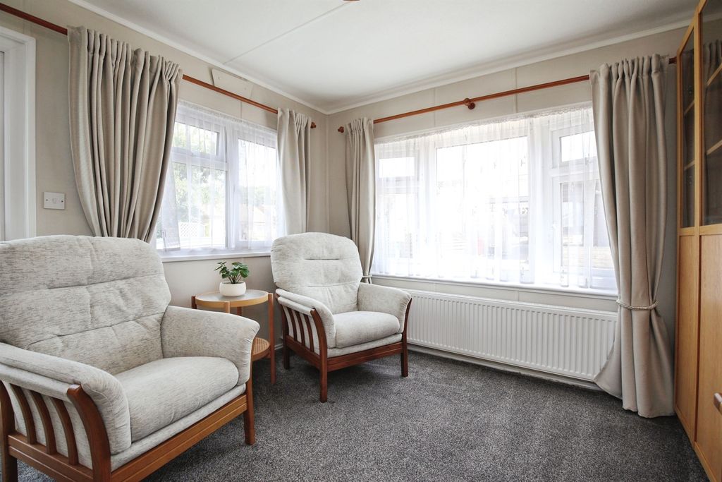 Additional image 5 of 1 bed mobile/park home for saleHolders Road, Amesbury, Salisbury SP4