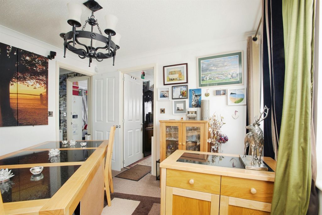 Additional image 8 of 2 bed mobile/park home for saleBeverley Hills Park, Amesbury, Salisbury SP4